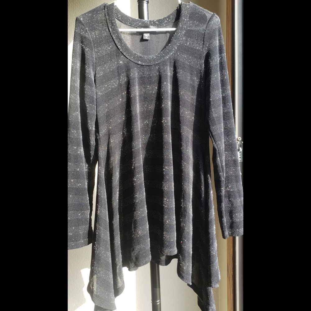 Karen Kane Stripe Sparkle Metalic Stretch Knit Top